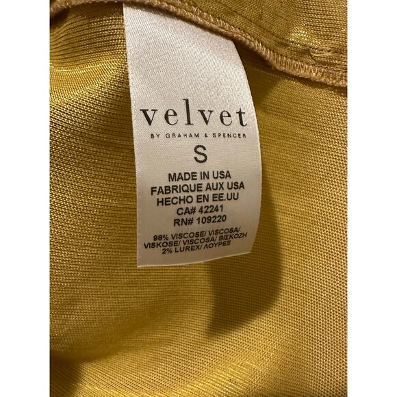 NWT Velvet by Graham & Spencer Metallic Gold Blouse Size S Holiday DateNightLook - Picture 8 of 8